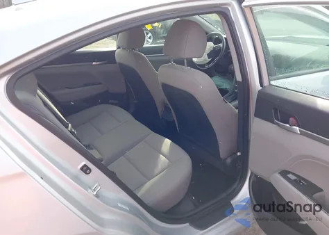 2019 Hyundai Elantra Value Edition из США, поврежденный, VIN KMHD84LF4KU865840